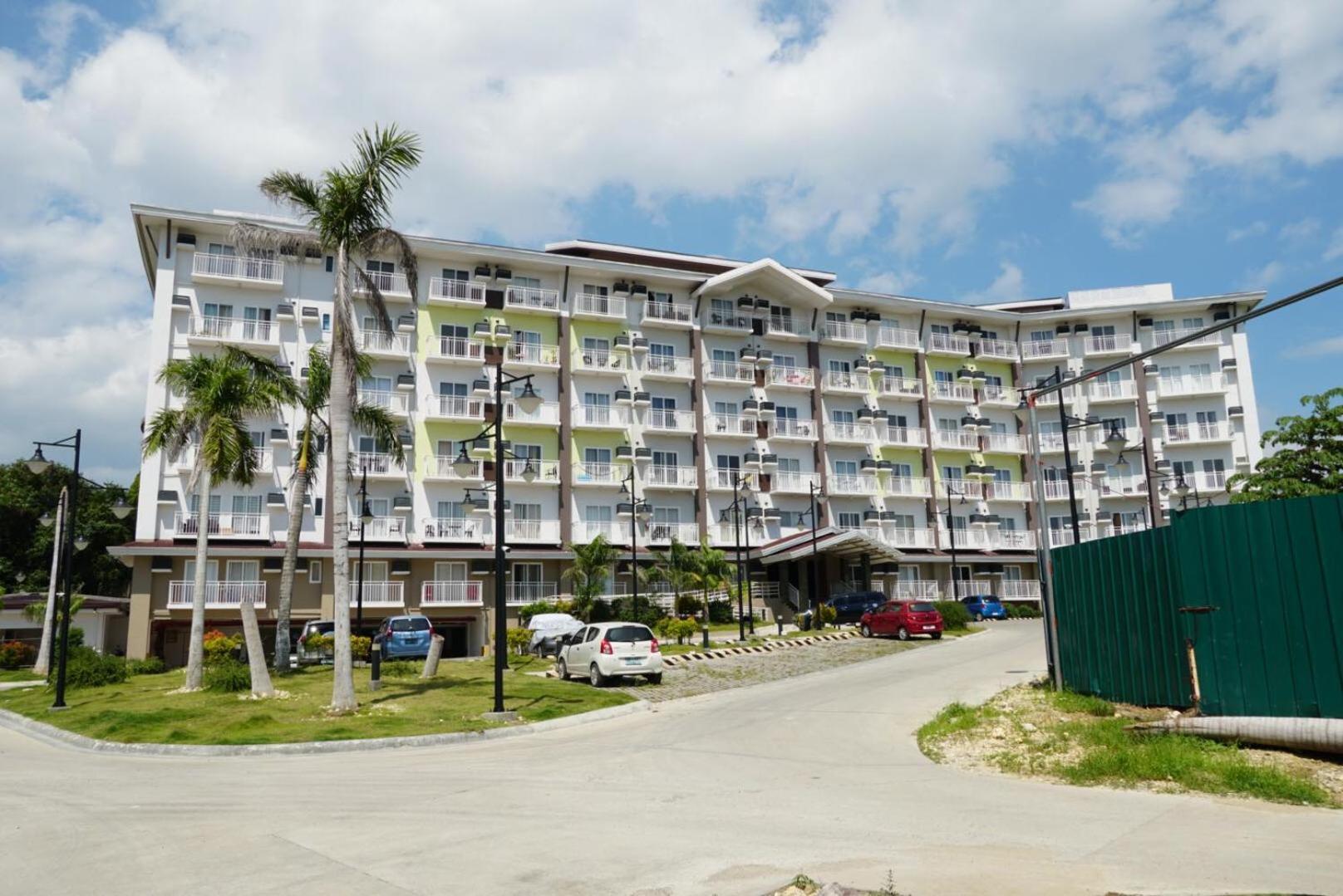 Ania Rooms@Amani Grand Residences Near Airport Lapu-Lapu City Kültér fotó