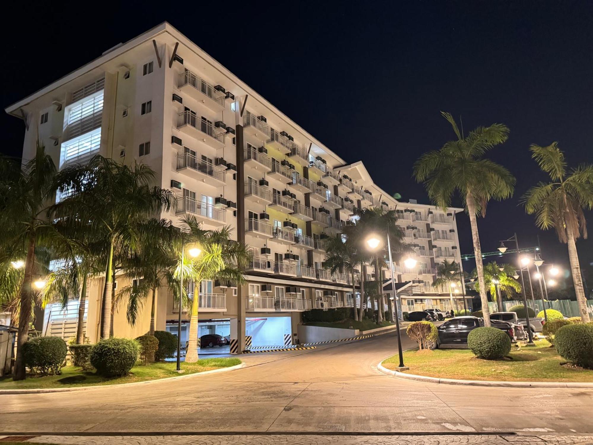 Ania Rooms@Amani Grand Residences Near Airport Lapu-Lapu City Kültér fotó