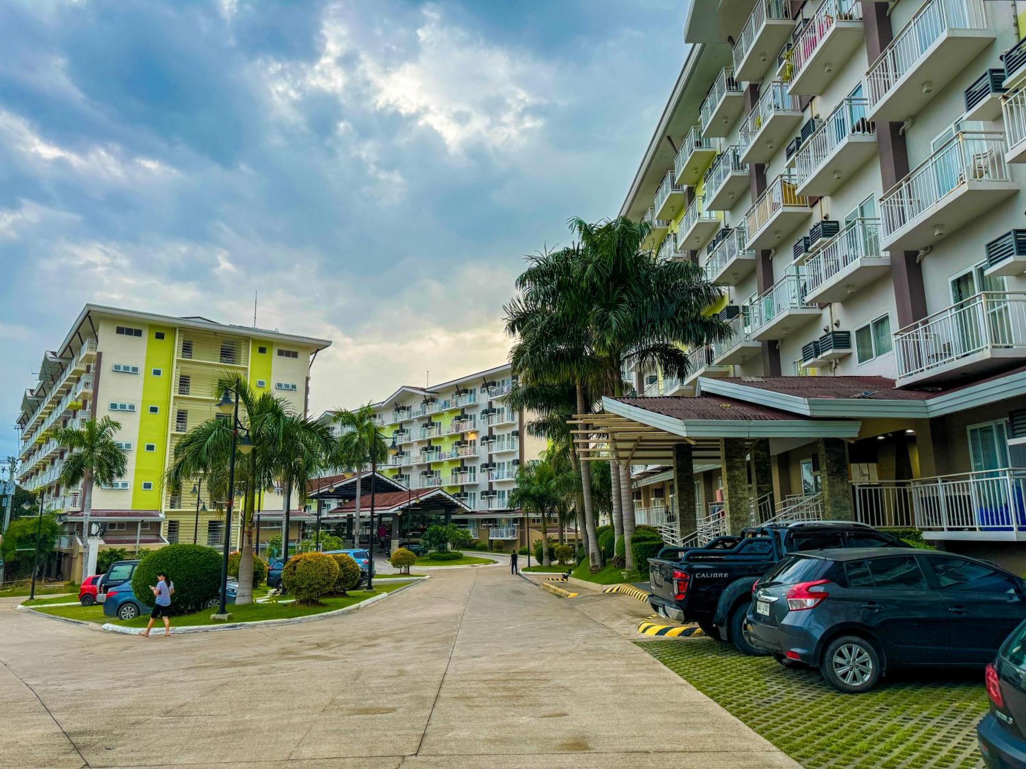 Ania Rooms@Amani Grand Residences Near Airport Lapu-Lapu City Kültér fotó