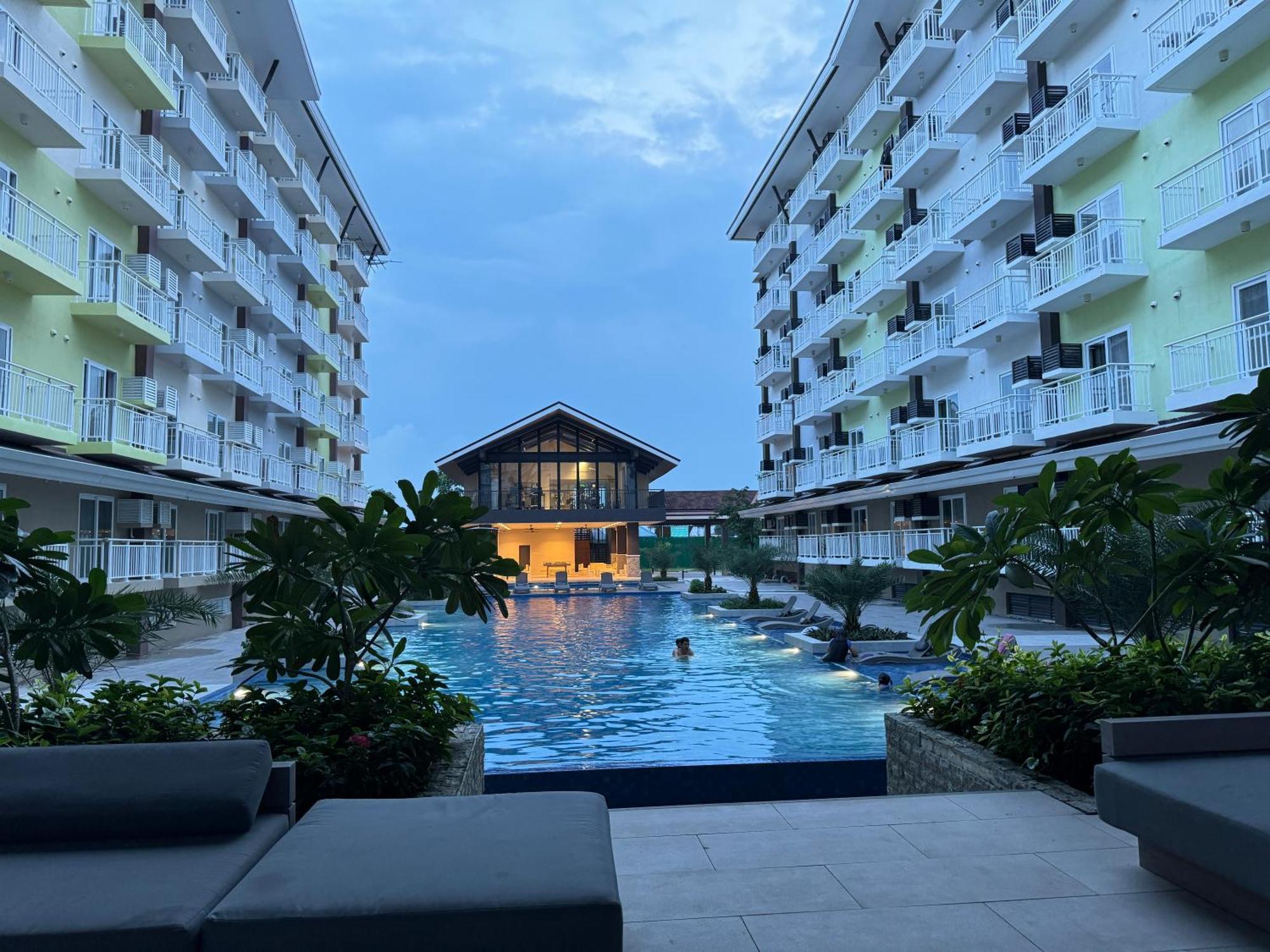 Ania Rooms@Amani Grand Residences Near Airport Lapu-Lapu City Kültér fotó